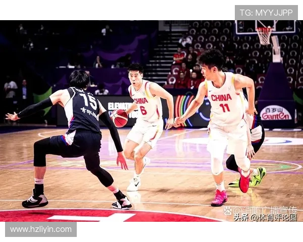 台北男篮与香港男篮激战正酣争夺篮球赛场荣耀与胜利